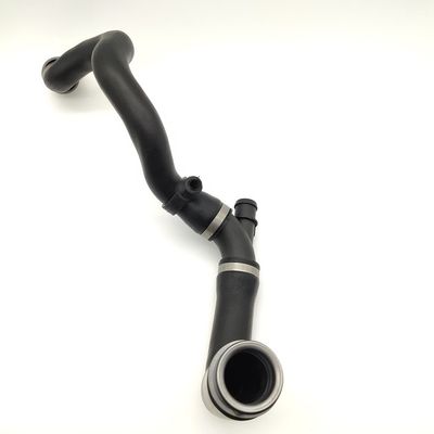 2035015582 Standard Black Upper Lower Radiator Hose For Mercedes Benz C230