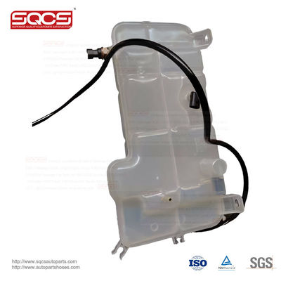 Standard Size 504136607 for IVECO Daily IV 2006 Diesel Engine Coolant Expansion Tank