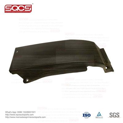Auto Parts 5801521538 5801521541 5801521537 5801521540 Protective Strip For IVECO DAILY 2014-2019