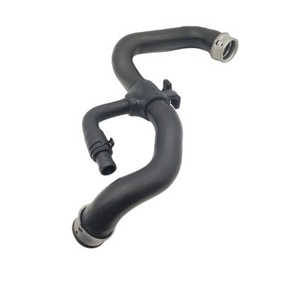European Cars C-CLASS W204 Rubber Radiator Hose OE 2045013782 for Mercedes Benz W204 W207 W212 Auto Spare Parts Condition
